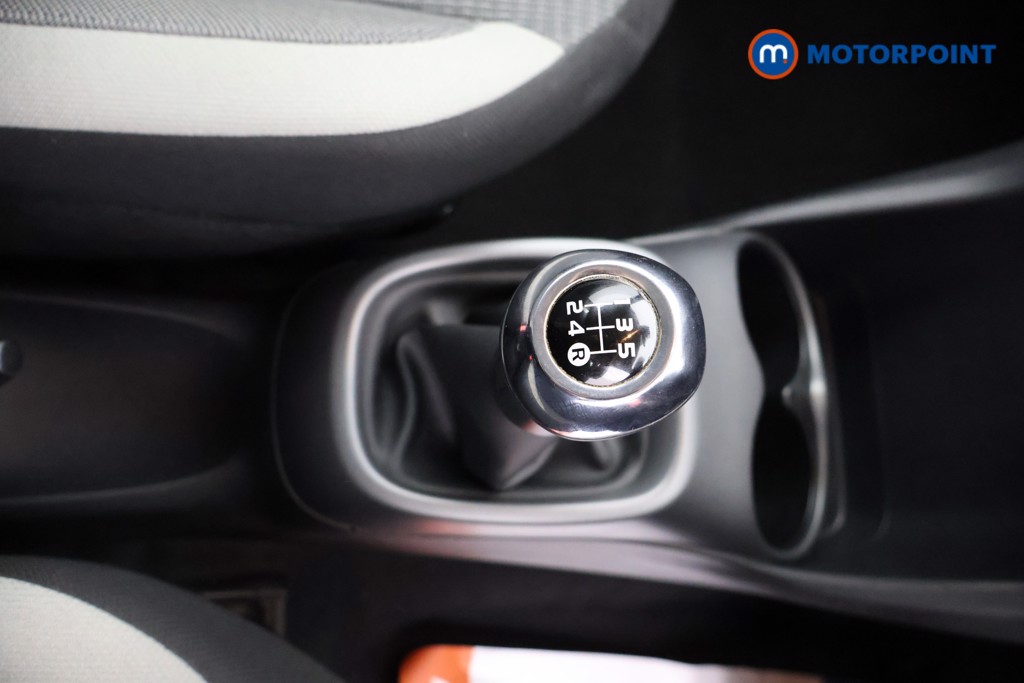 Used Toyota AYGO 2021 for sale - 77225946: Photo 18