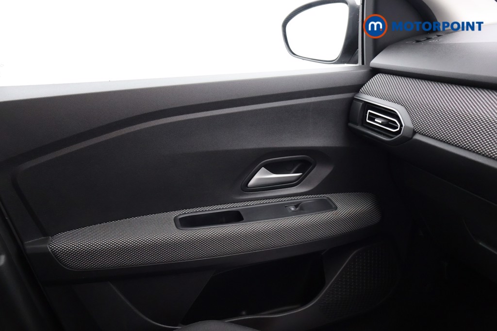 Used Dacia Sandero 2023 for sale - 76540916: Photo 14