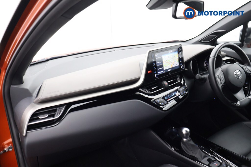 Used Toyota C-HR 2020 for sale - 76290800: Photo 30