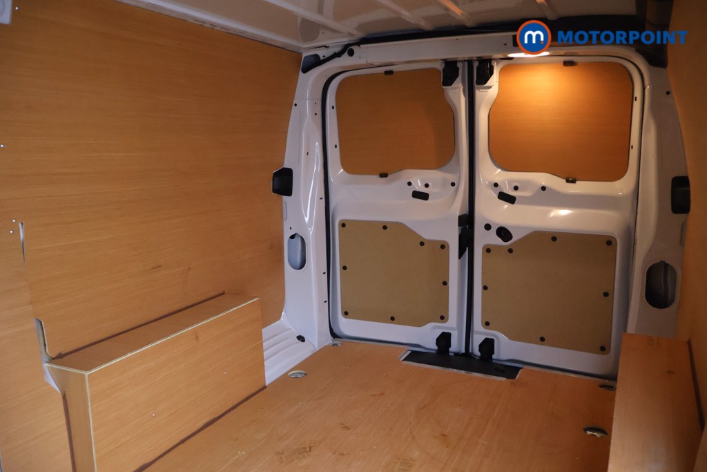 Used Peugeot Expert 2025 for sale - 77903981: Photo 35