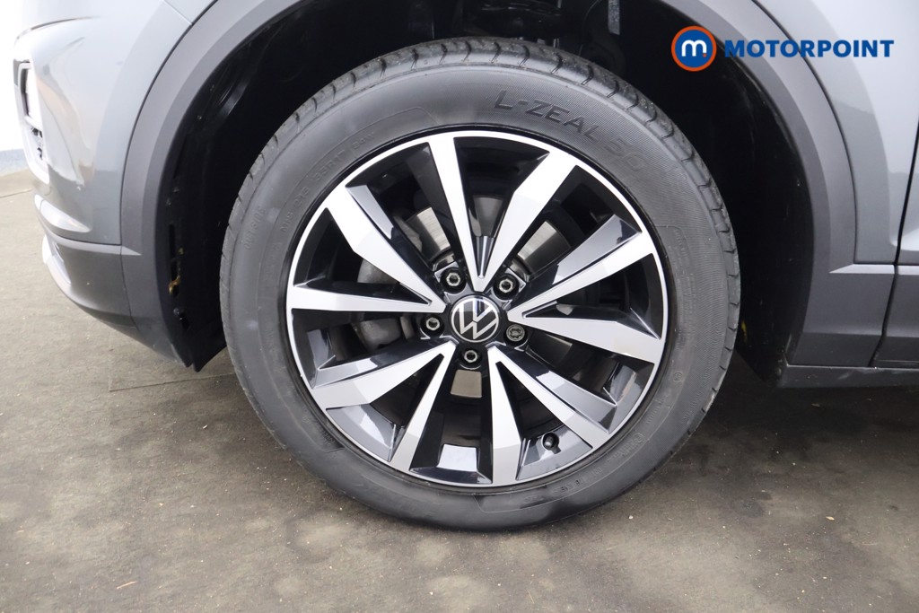 Used Volkswagen T-Roc 2021 for sale - 76628352: Photo 38