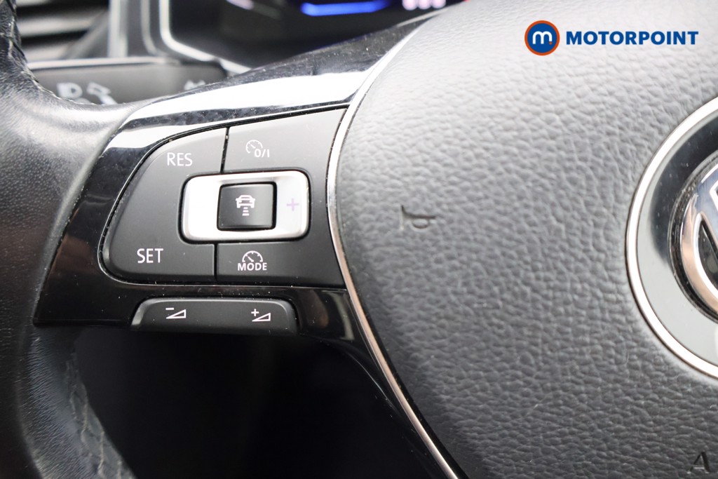 Used Volkswagen T-Roc 2018 for sale - 76792629: Photo 10