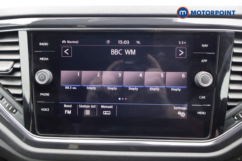 Used Volkswagen T-Roc 2018 for sale - 76792629: Photo 15