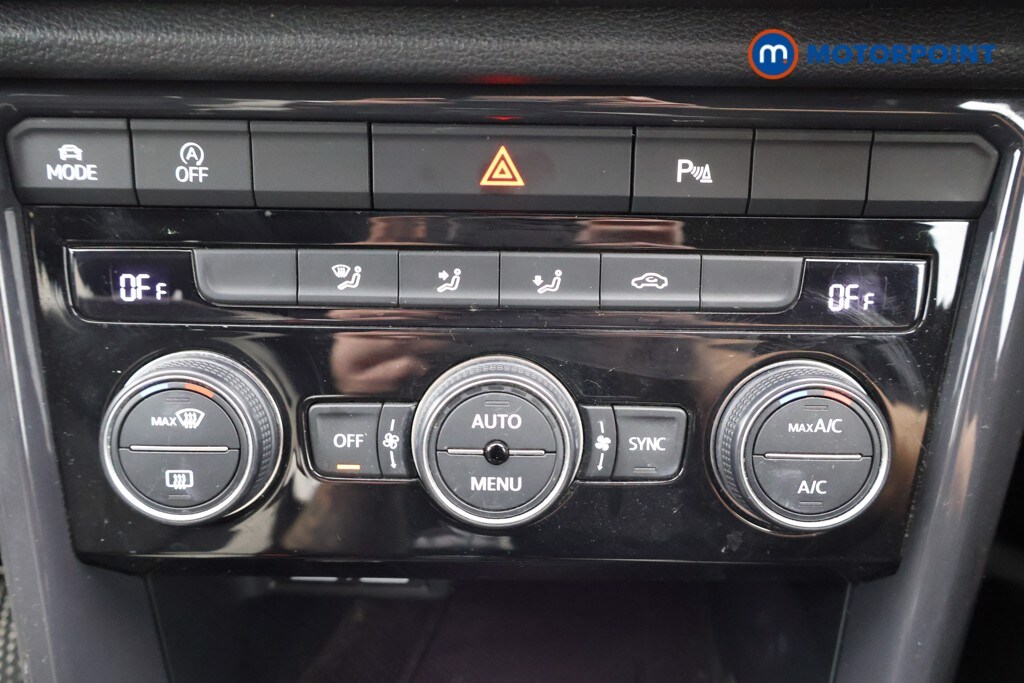 Used Volkswagen T-Roc 2018 for sale - 76792629: Photo 17