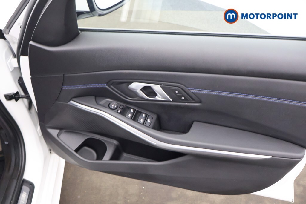 Used BMW 3 Series 2023 for sale - 76344928: Photo 22