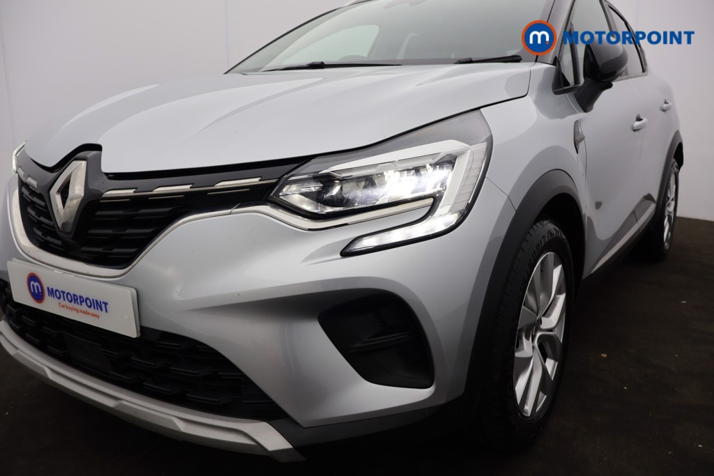 Used Renault Captur 2021 for sale - 76364217: Photo 35