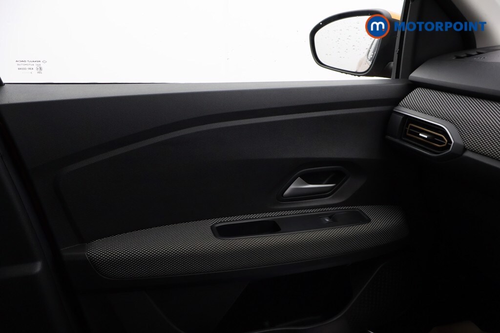 Used Dacia Sandero Stepway 2023 for sale - 77888925: Photo 19