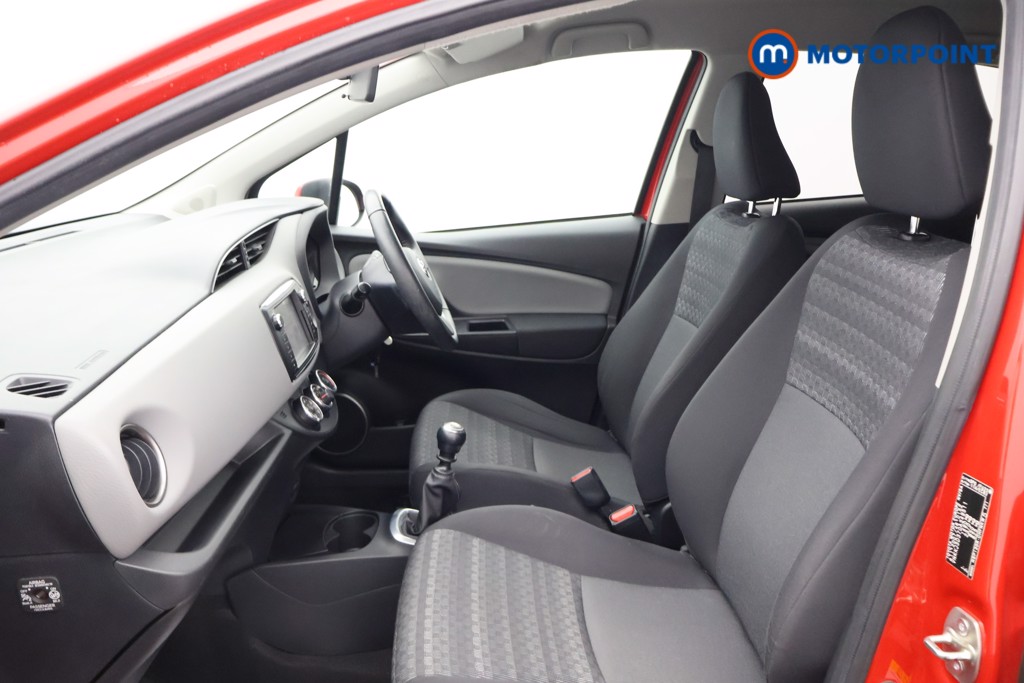 Used Toyota Yaris 2016 for sale - 77327065: Photo 27