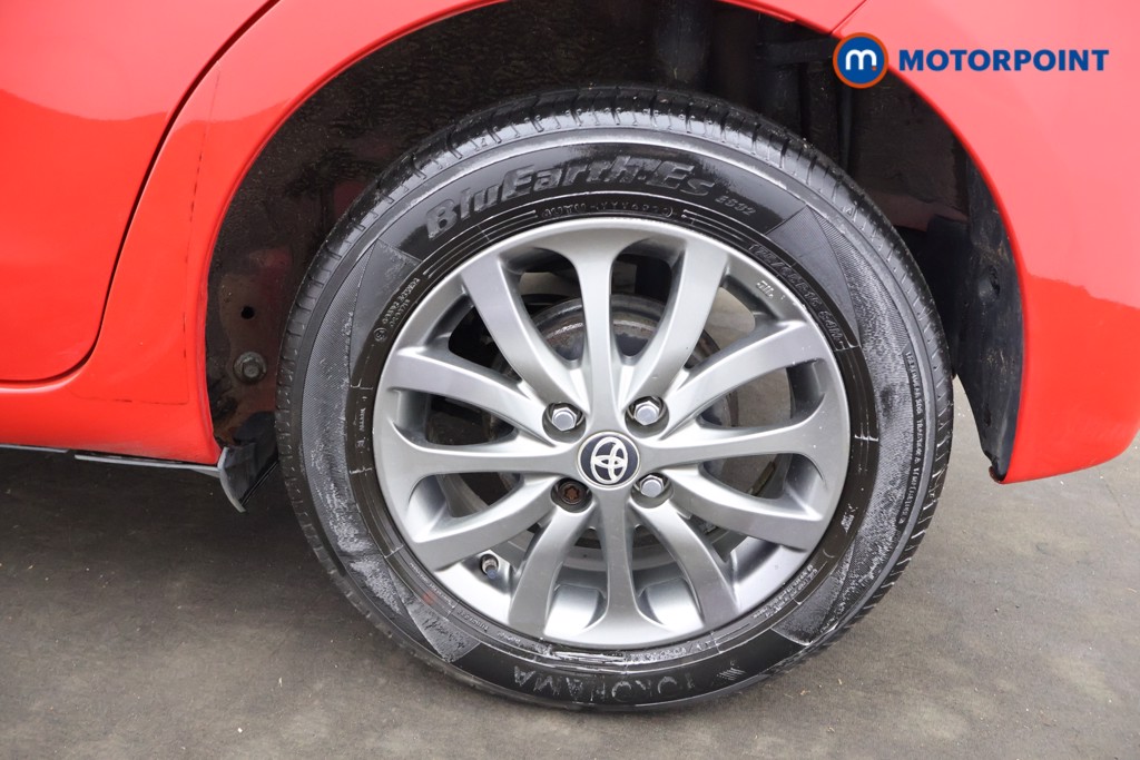 Used Toyota Yaris 2016 for sale - 77327065: Photo 35