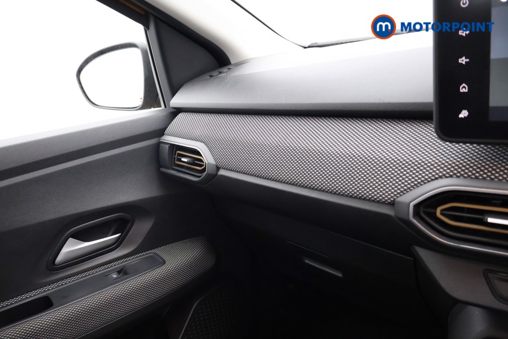 Used Dacia Sandero Stepway 2023 for sale - 77798035: Photo 18