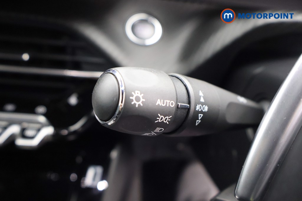 Used Peugeot 2008 for sale - 76463873: Photo 11