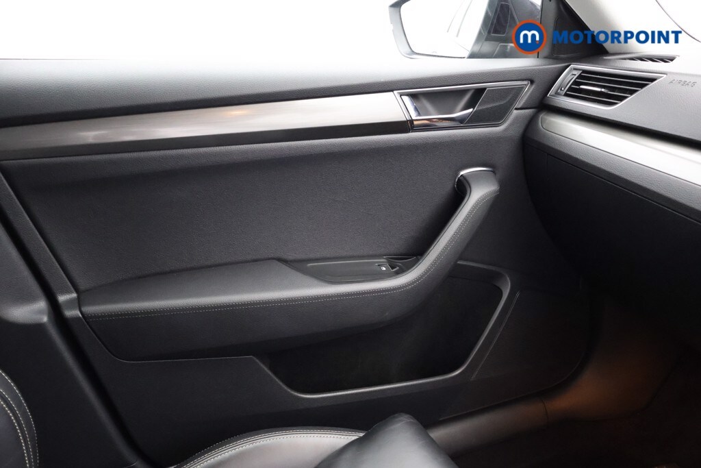 Used Skoda Superb 2019 for sale - 77830853: Photo 18