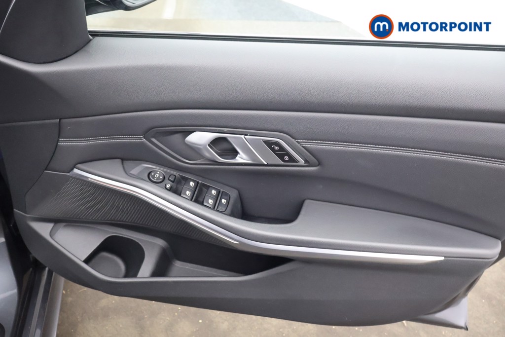 Used BMW 3 Series 2021 for sale - 76355778: Photo 22