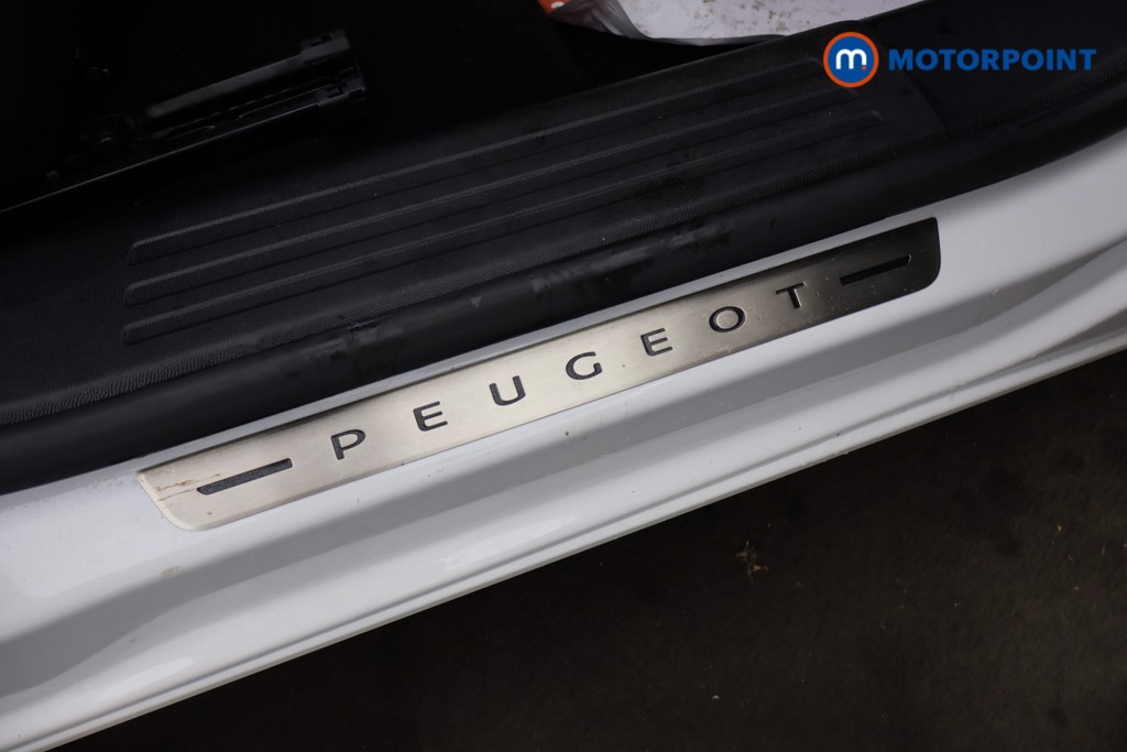 Used Peugeot 2008 2023 for sale - 77086675: Photo 30