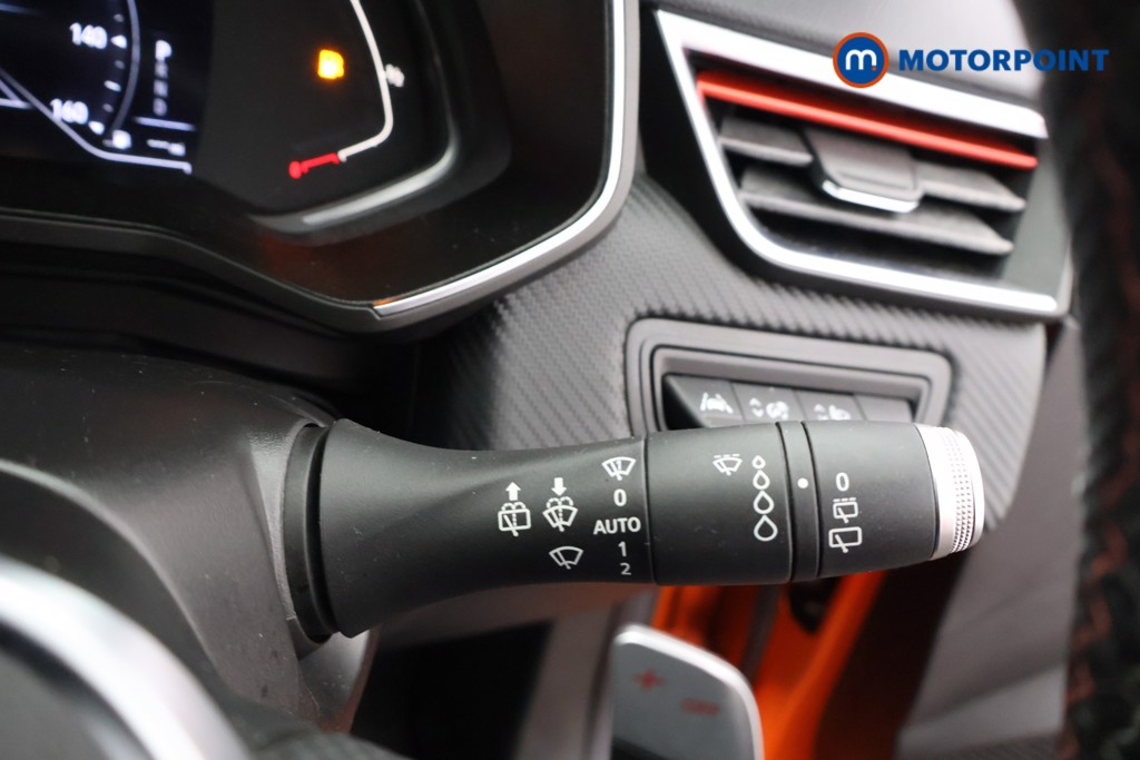 Used Renault Clio 2020 for sale - 76333107: Photo 14
