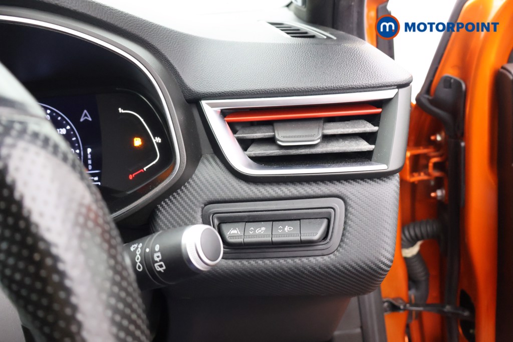 Used Renault Clio 2020 for sale - 76333107: Photo 19