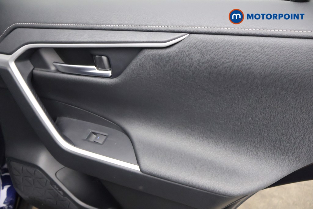 Used Toyota RAV4 2022 for sale - 76355779: Photo 27