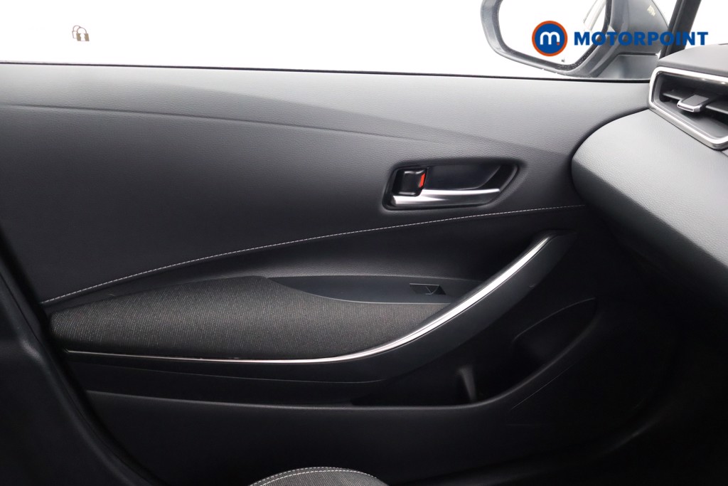 Used Toyota Corolla 2023 for sale - 76413001: Photo 21