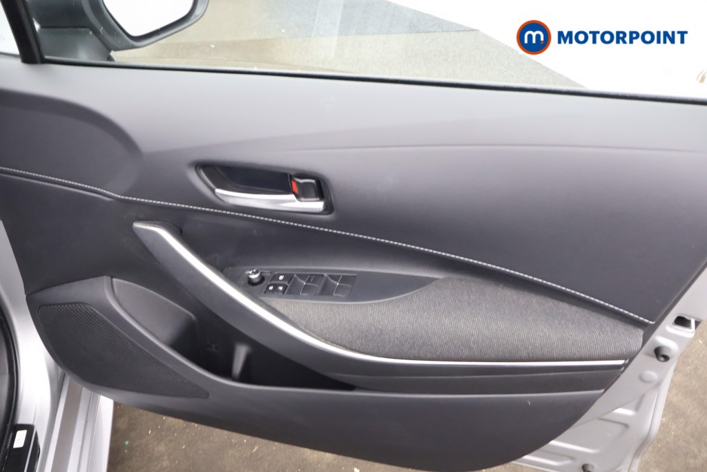 Used Toyota Corolla 2023 for sale - 76413001: Photo 22