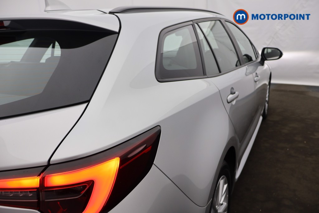 Used Toyota Corolla 2023 for sale - 76413001: Photo 31