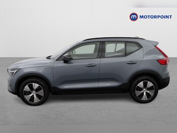 Used Volvo XC40 2023 for sale - 75283321: Photo