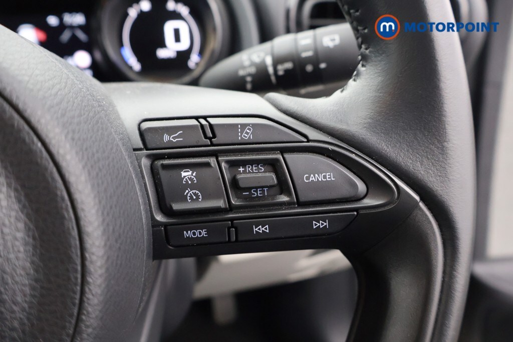 Used Toyota Yaris 2021 for sale - 76232125: Photo 11