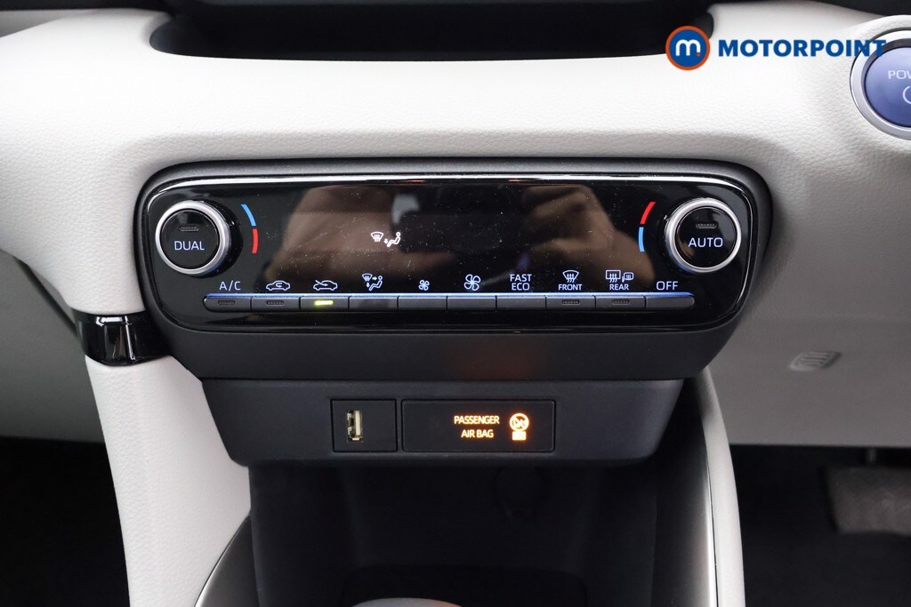 Used Toyota Yaris 2021 for sale - 76232125: Photo 16