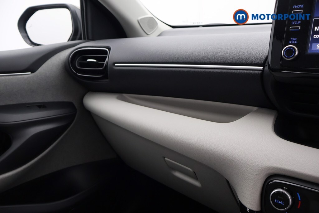 Used Toyota Yaris 2021 for sale - 76232125: Photo 28