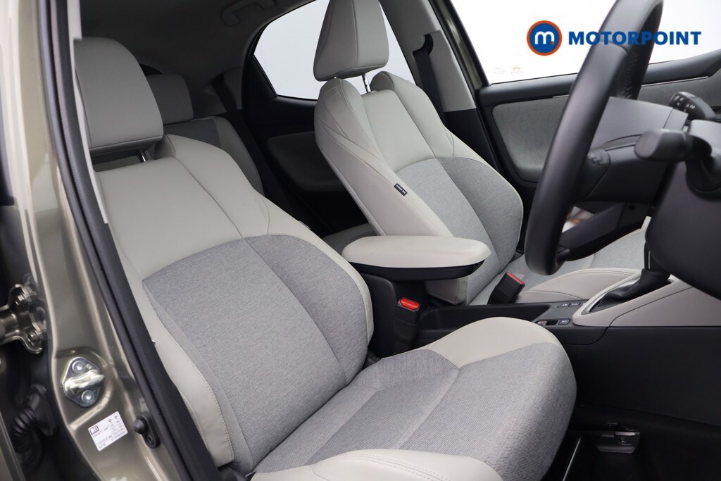 Used Toyota Yaris 2021 for sale - 76232125: Photo 34