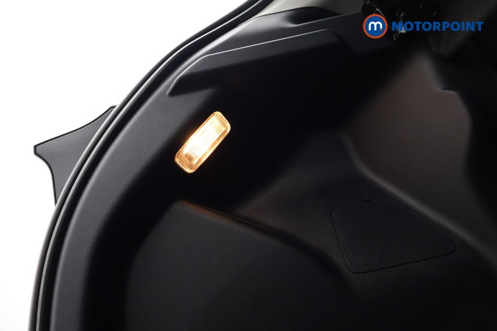 Used Toyota Yaris 2021 for sale - 76232125: Photo 41