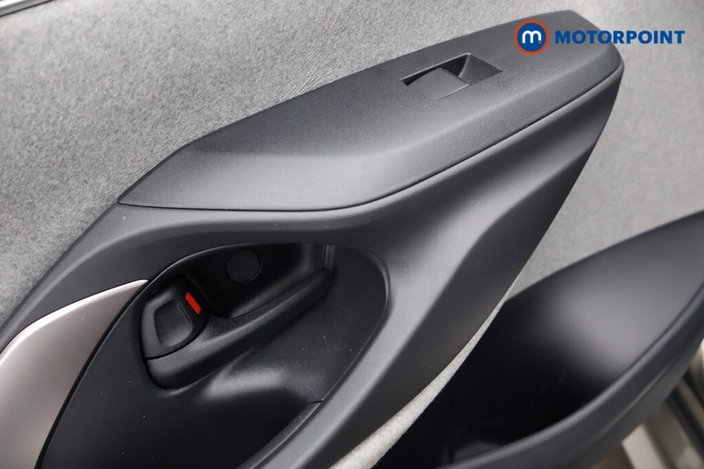 Used Toyota Yaris 2021 for sale - 76232125: Photo 50