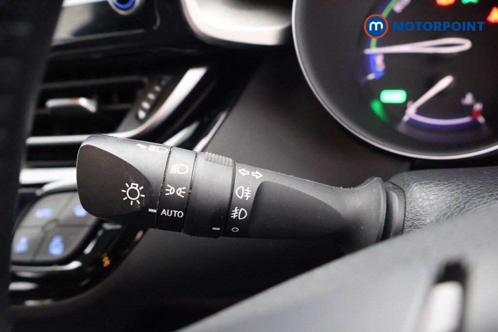 Used Toyota C-HR 2022 for sale - 76322647: Photo 15