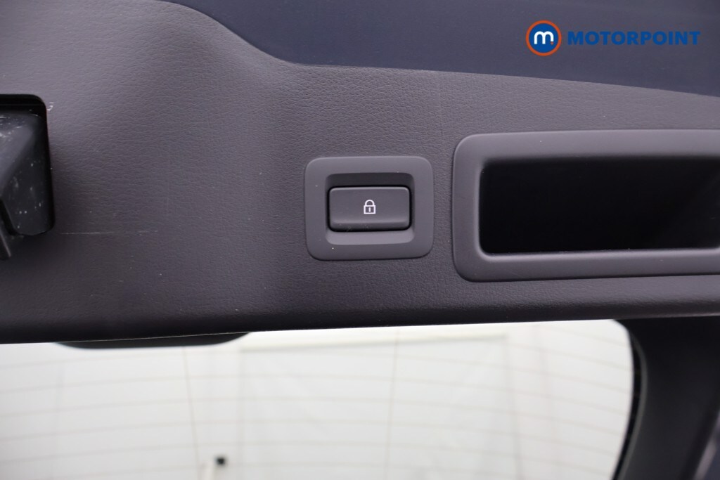 Used Mazda Mazda3 for sale - 77760047: Photo 39