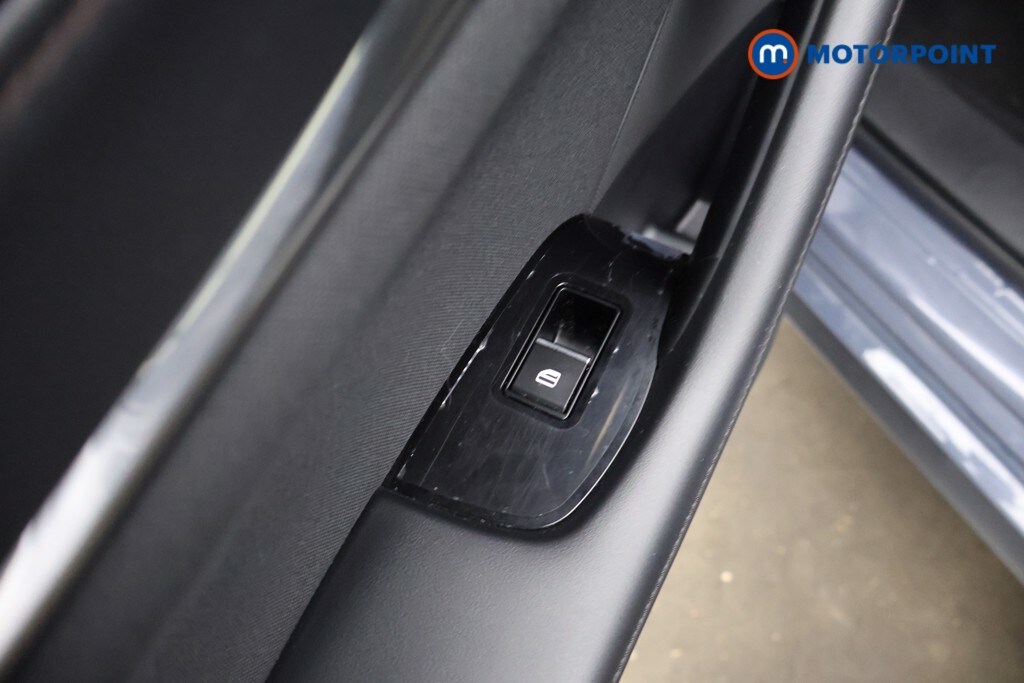 Used Mazda Mazda3 for sale - 77760047: Photo 42