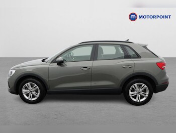 Used Audi Q3 2023 for sale - 76416019: Photo