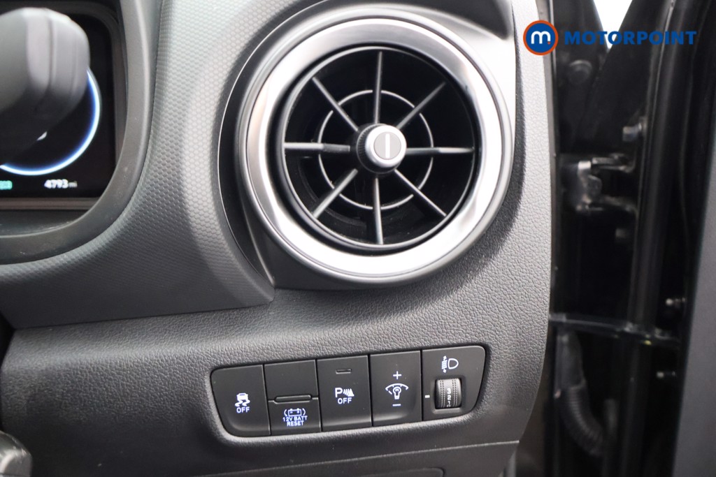 Used Hyundai KONA for sale - 76969302: Photo 15