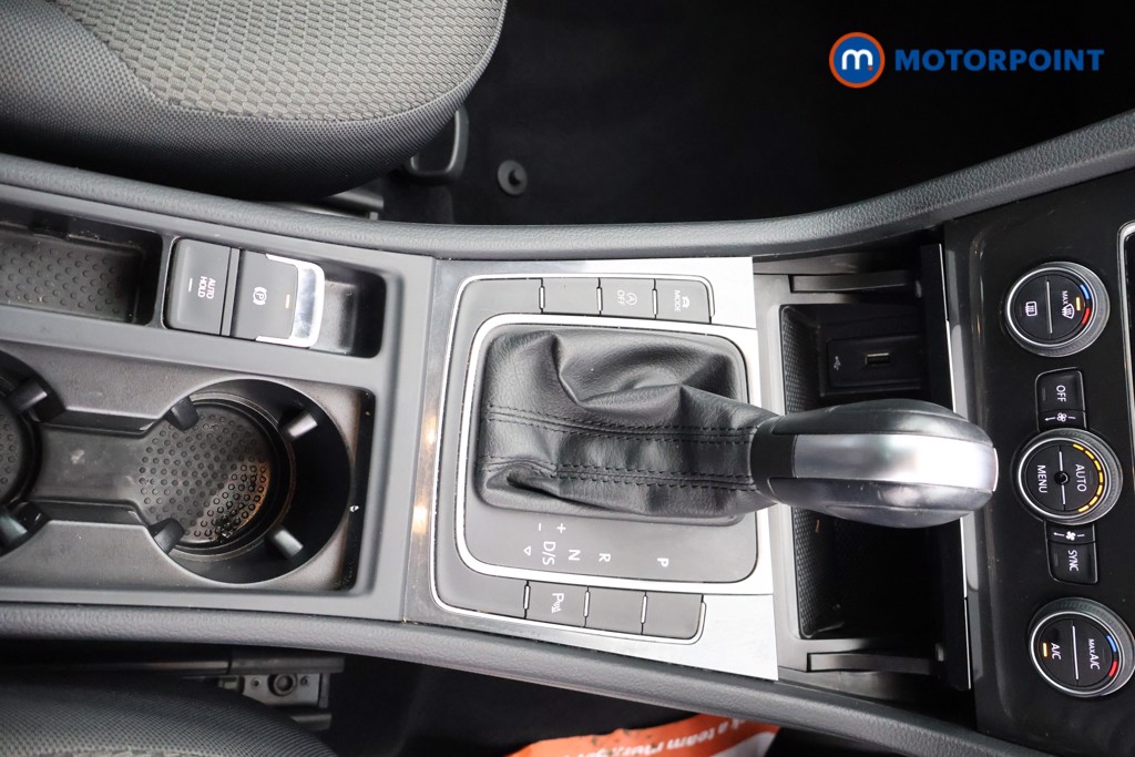 Used Volkswagen Golf 2020 for sale - 77211142: Photo 17