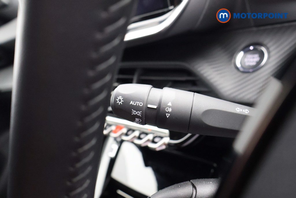 Used Peugeot 2008 2024 for sale - 77432009: Photo 18