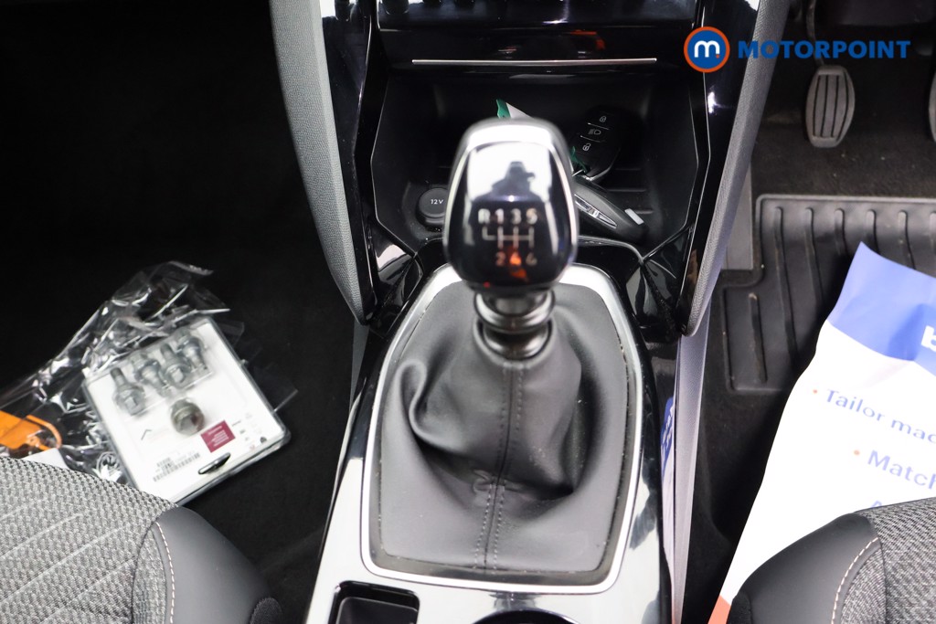 Used Peugeot 2008 2024 for sale - 77432009: Photo 24