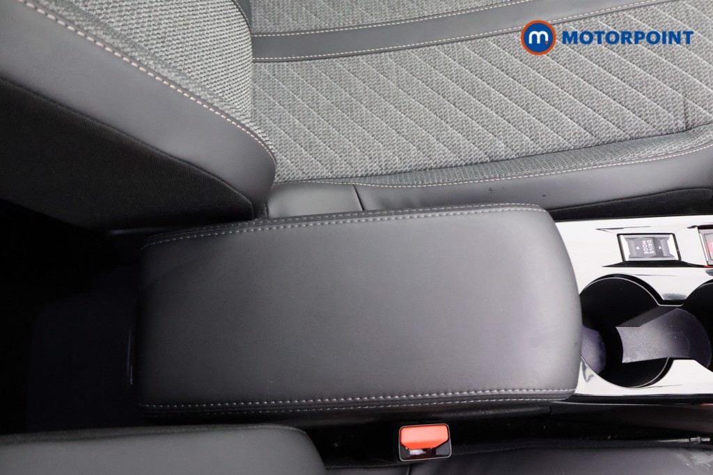 Used Peugeot 2008 2024 for sale - 77432009: Photo 28