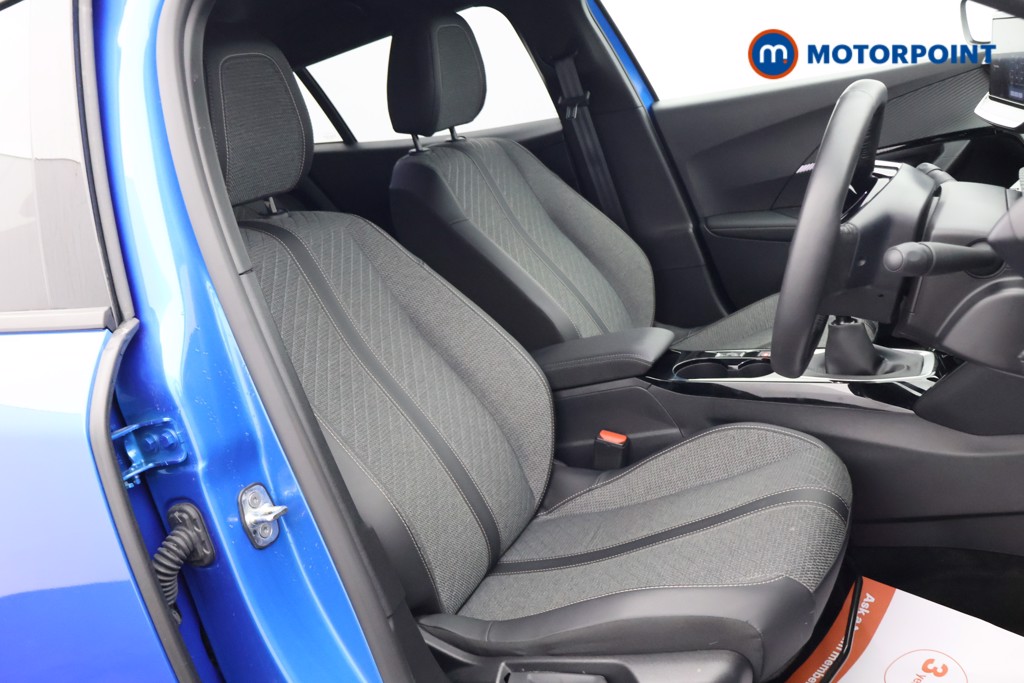 Used Peugeot 2008 2024 for sale - 77432009: Photo 31