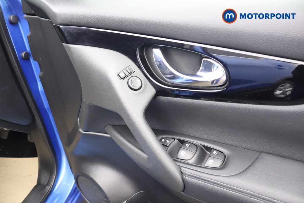 Used Nissan Qashqai 2018 for sale - 77093490: Photo 20