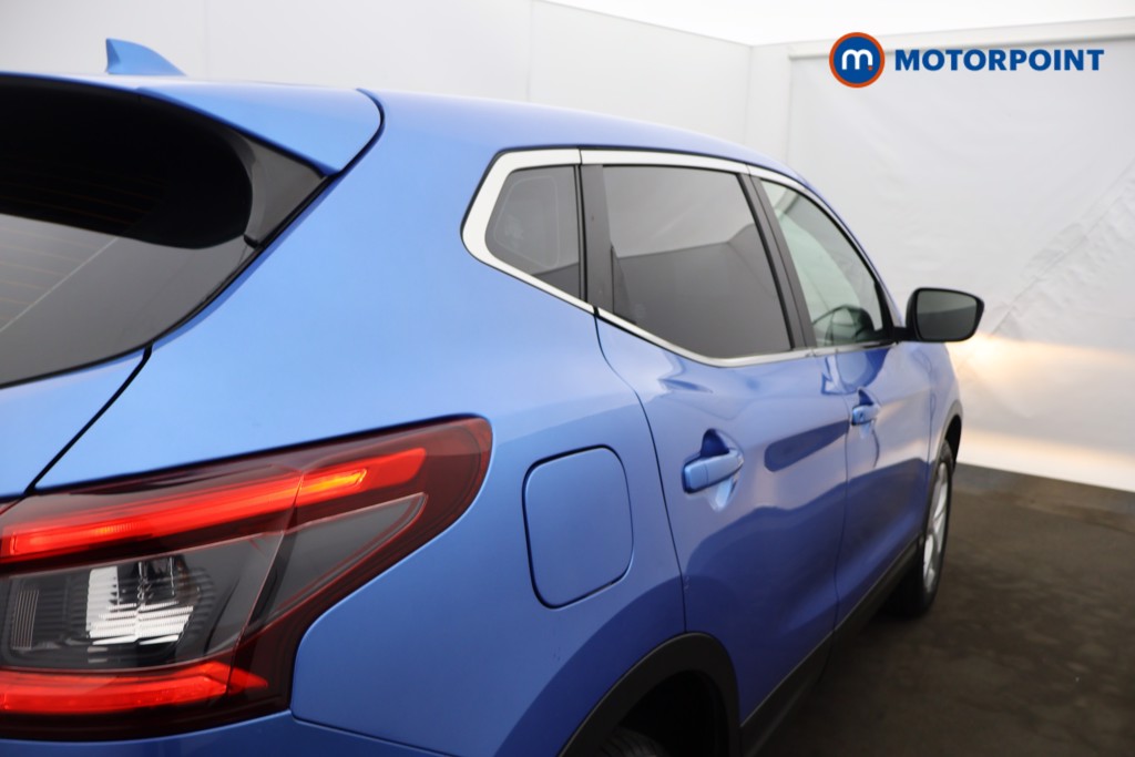 Used Nissan Qashqai 2018 for sale - 77093490: Photo 30