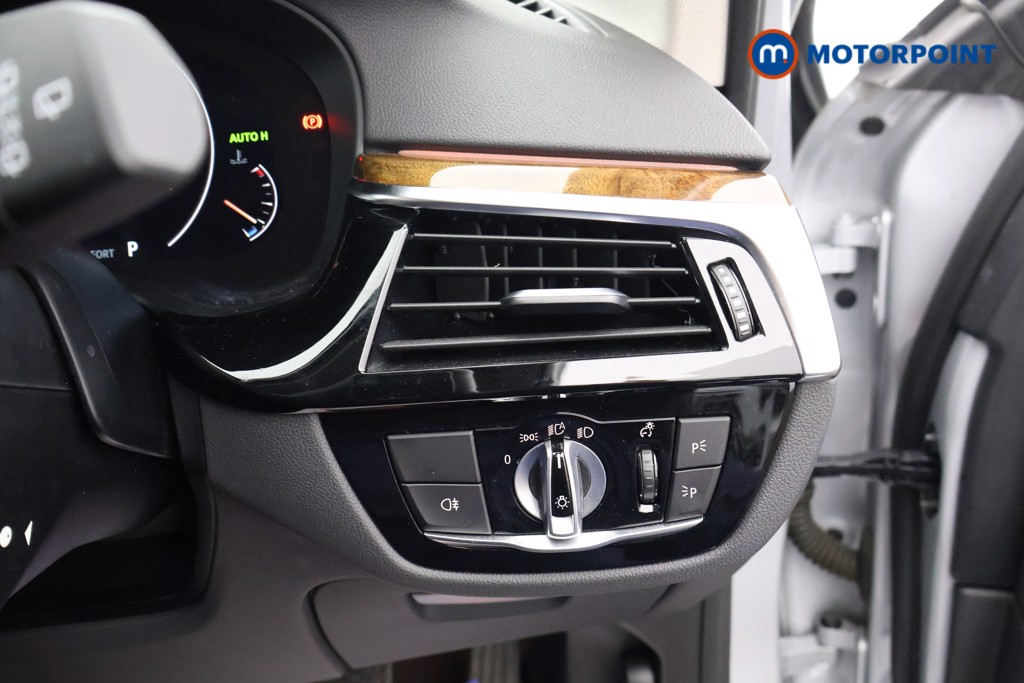 Used BMW 5 Series 2019 for sale - 76373442: Photo 15