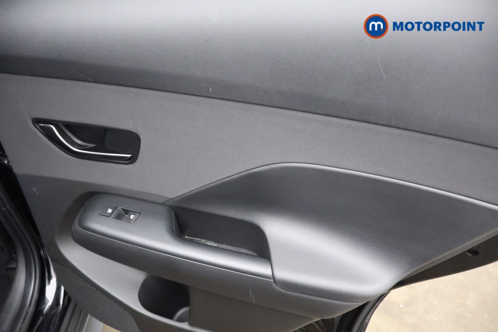 Used Hyundai KONA 2025 for sale - 78162901: Photo 24