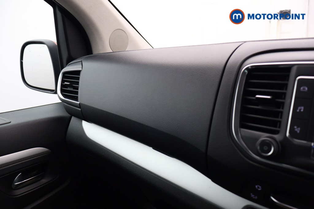 Used Peugeot Traveller 2021 for sale - 77399585: Photo 19