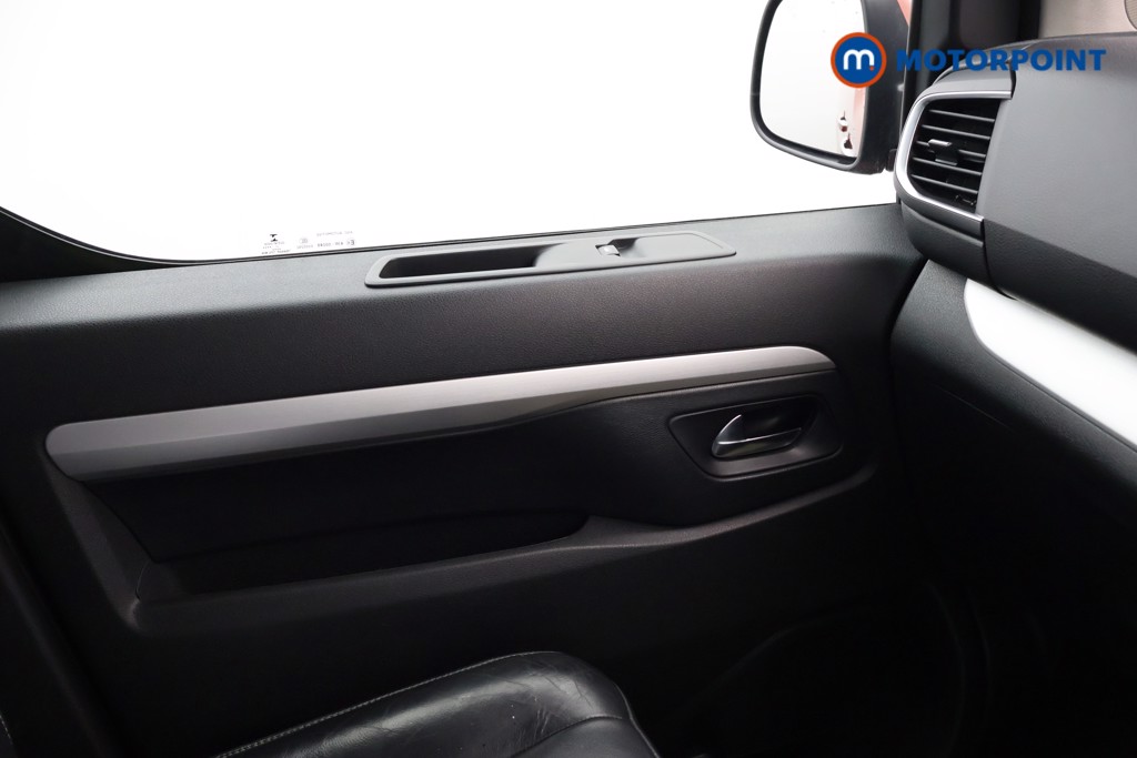 Used Peugeot Traveller 2021 for sale - 77399585: Photo 20