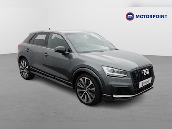 Audi - Q2