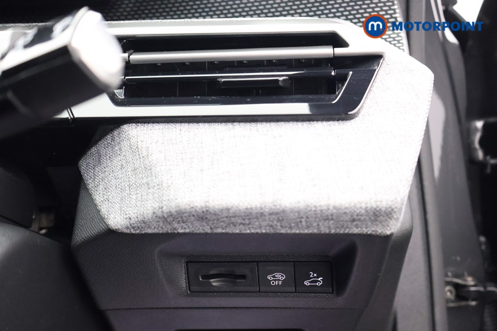 Used Peugeot 5008 2025 for sale - 77604343: Photo 15