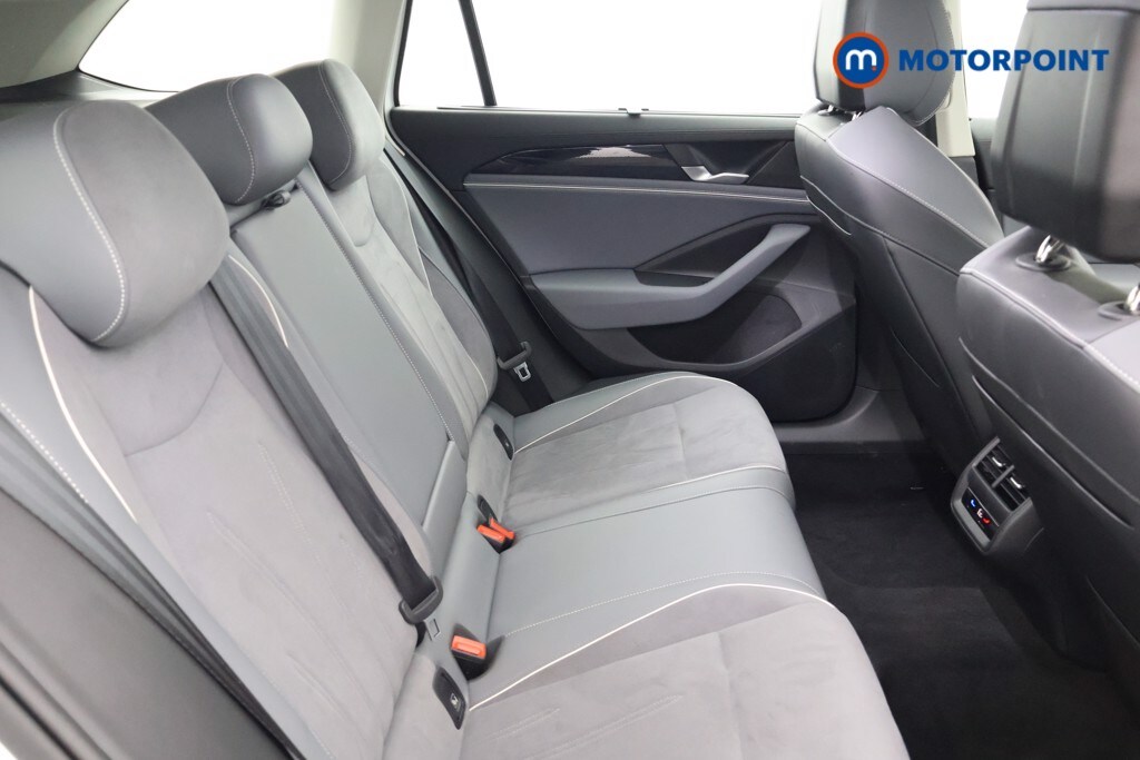 Used Volkswagen Passat for sale - 77617310: Photo 24